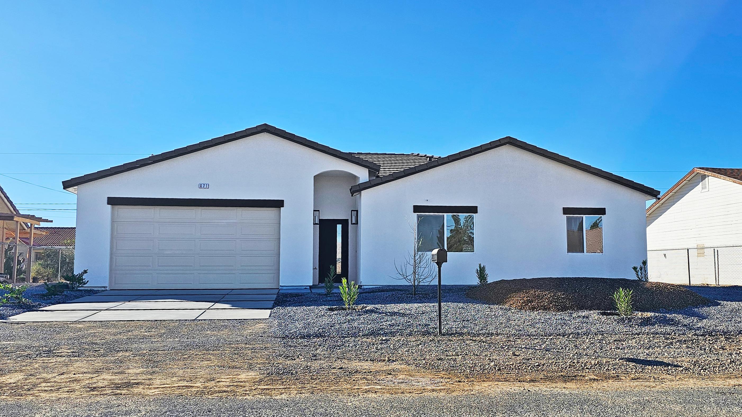 871 Lone Pine Rd Exterior Photo